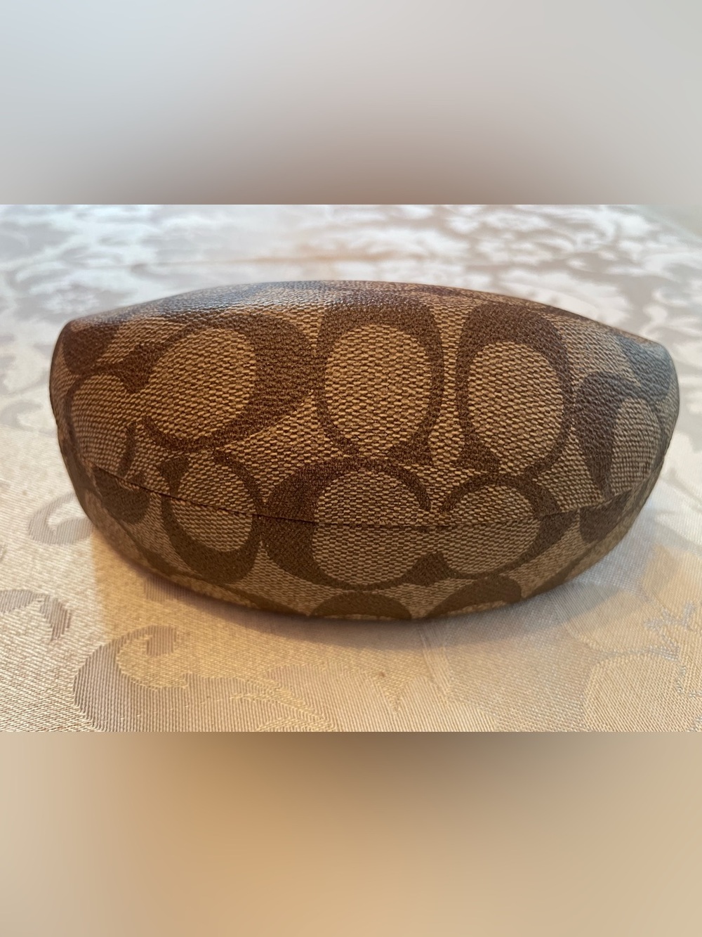 Coach Women's Tortoiseshell Brown Gradient Sunglasses - Picture 6 of 6